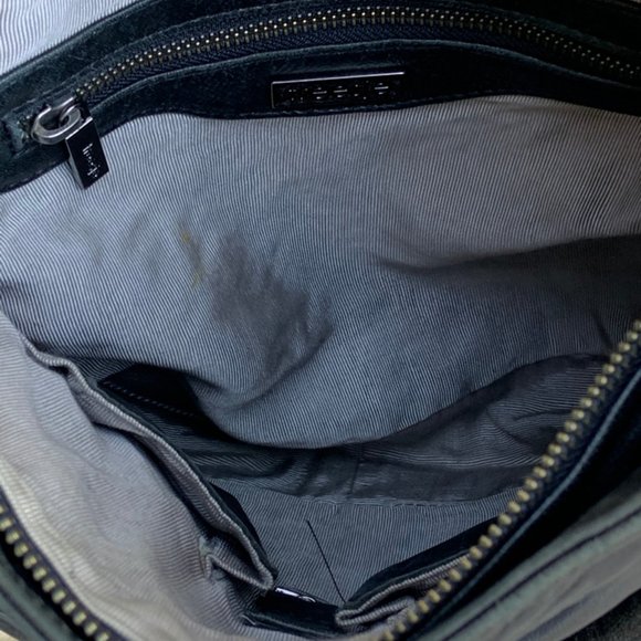 TREESJE - Picture 6 of 13